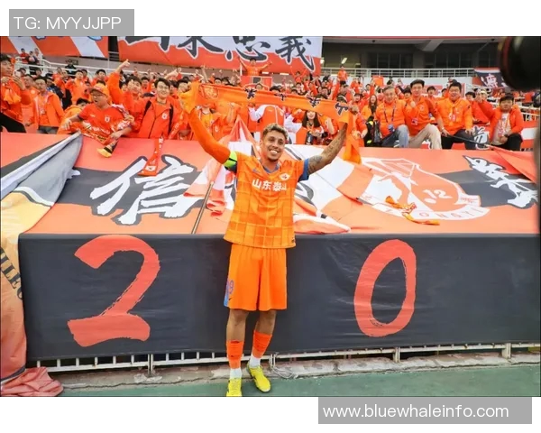 中超焦点大战山东泰山激烈对决广州队赛况实时速递全程关注